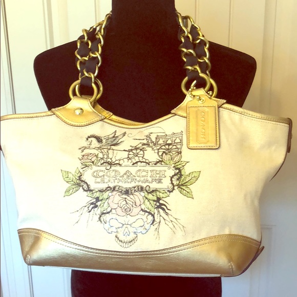 Coach Handbags - Coach 🌟Rare🌟 Logo Bag